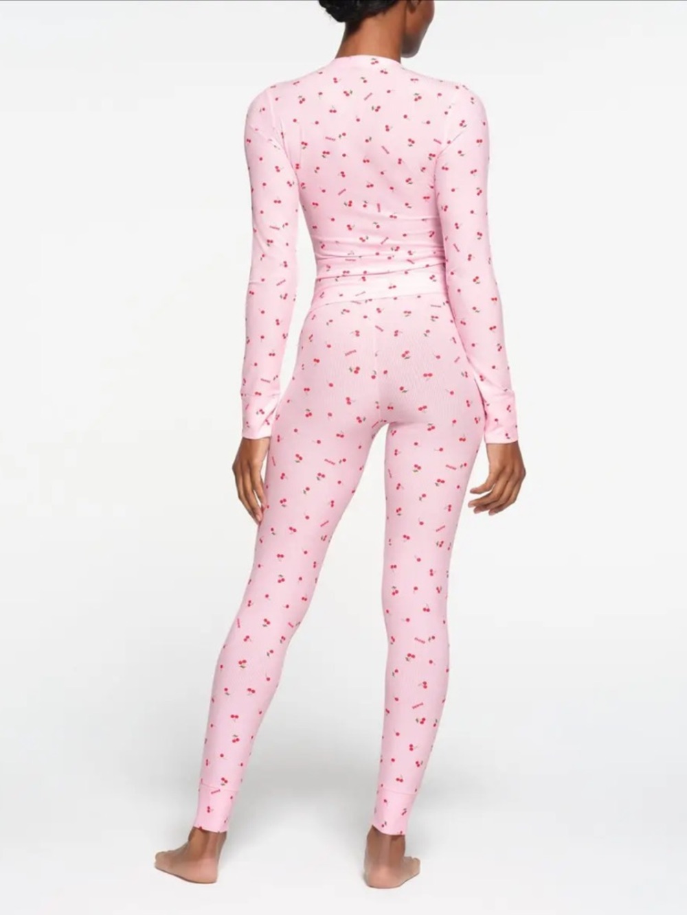 SKIMS SOFT LOUNGE LONG SLEEVE HENLEY LIMITED EDITION: CHERRY BLOSSOM PRINT XS - Picture 3 of 12